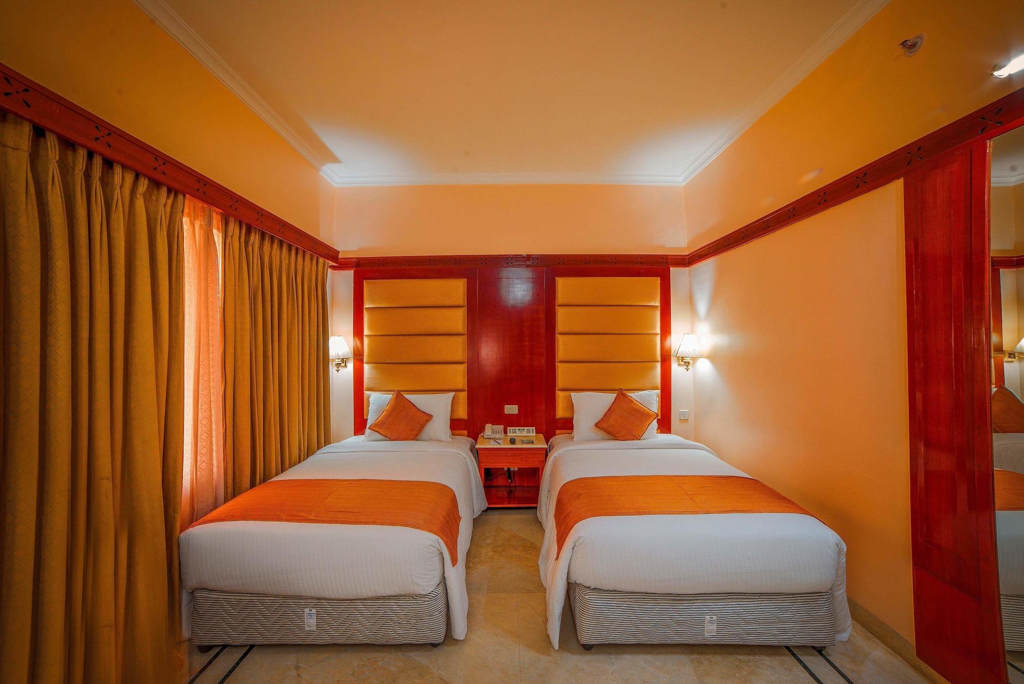 Raj Park Hotel Chennai Extérieur photo