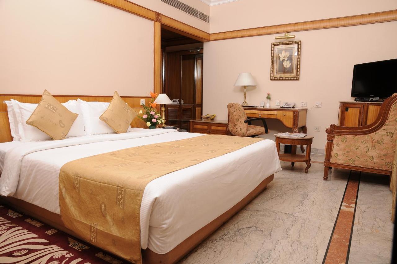Raj Park Hotel Chennai Extérieur photo